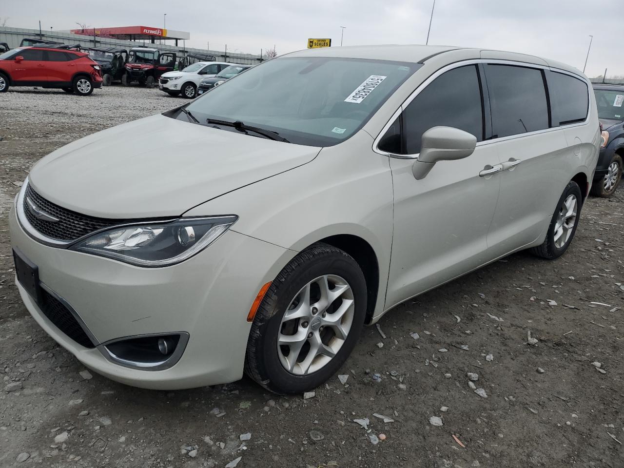 CHRYSLER PACIFICA TOURING