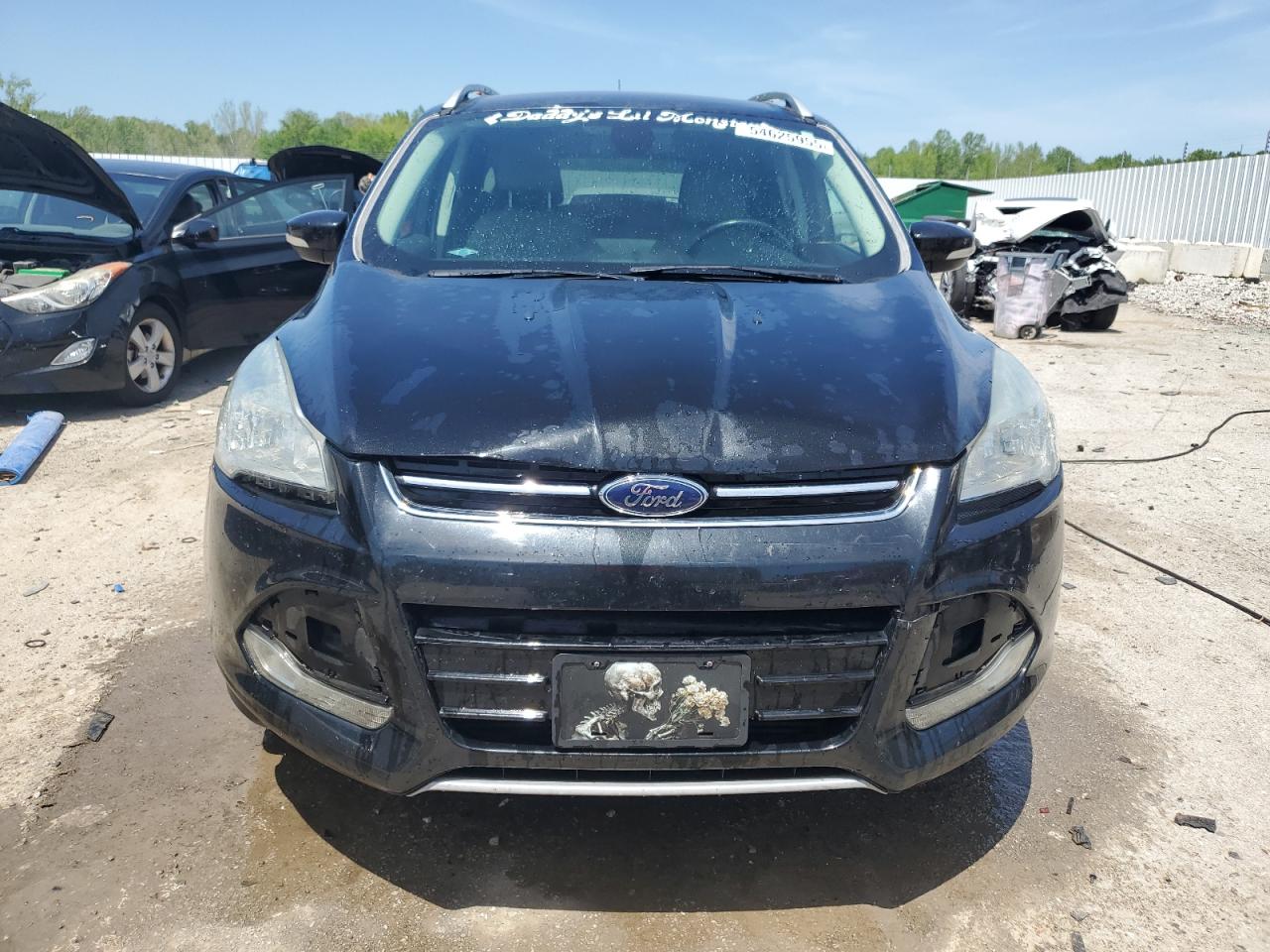 FORD ESCAPE TITANIUM