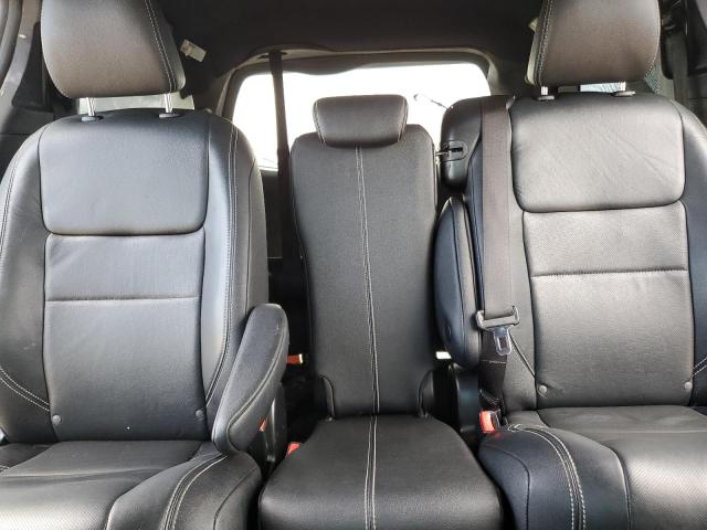 2018 TOYOTA SIENNA SE 5TDXZ3DC5JS942053