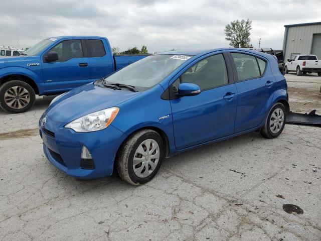 TOYOTA PRIUS C