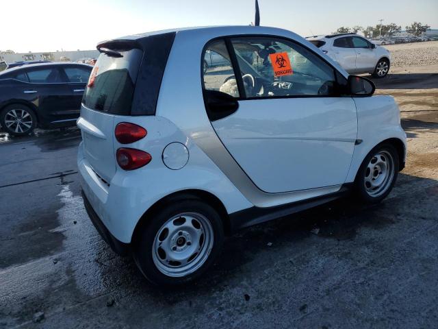 Vin: wmeej3ba6fk797458, lot: 53669365, smart fortwo pure 20153