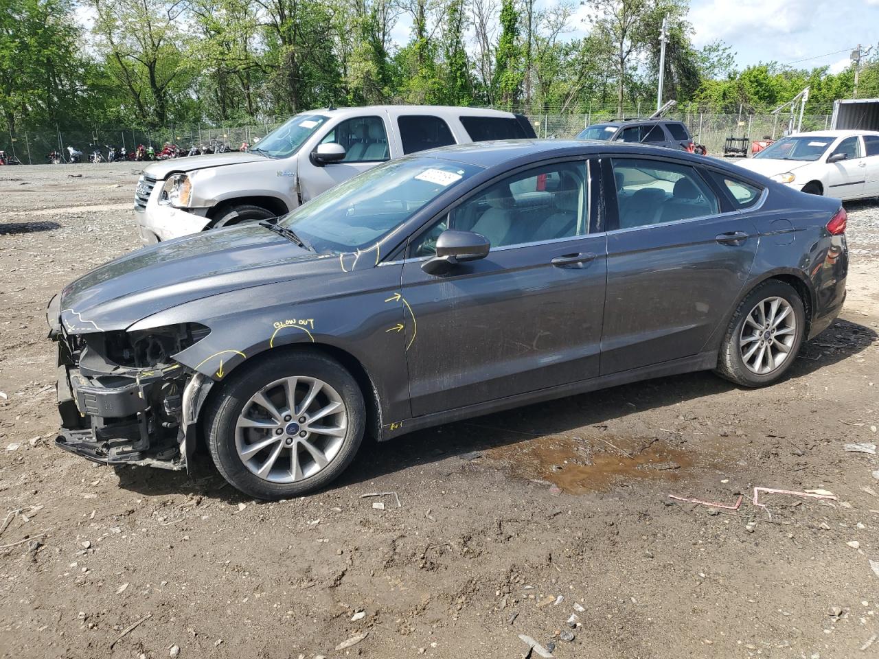 FORD FUSION SE