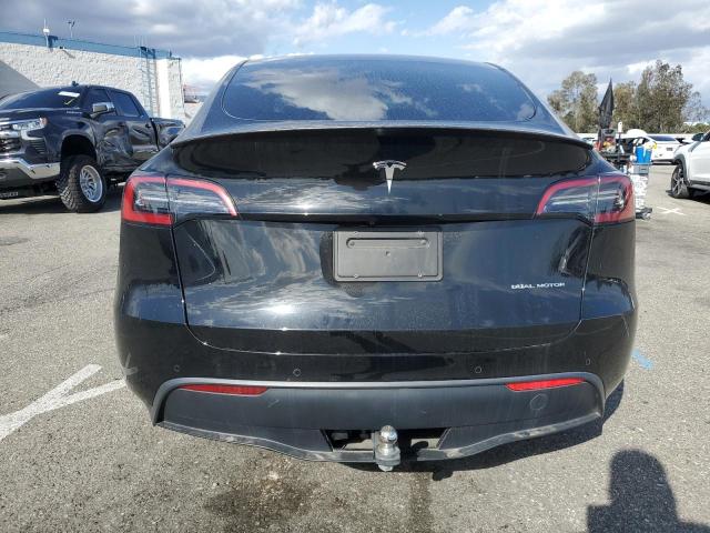 2021 TESLA MODEL Y 5YJYGDEE3MF305123