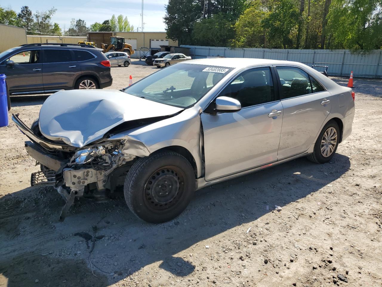 TOYOTA CAMRY BASE