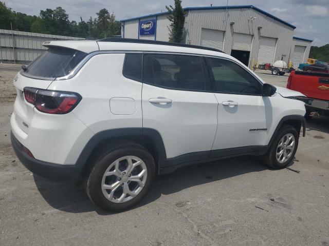 Vin: 3c4njdbn2rt136469, lot: 54068425, jeep compass latitude 20243