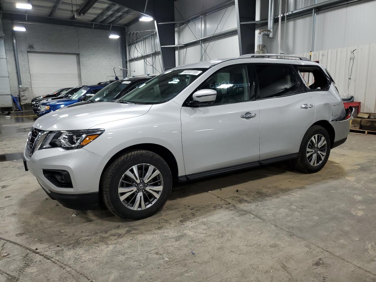NISSAN PATHFINDER S