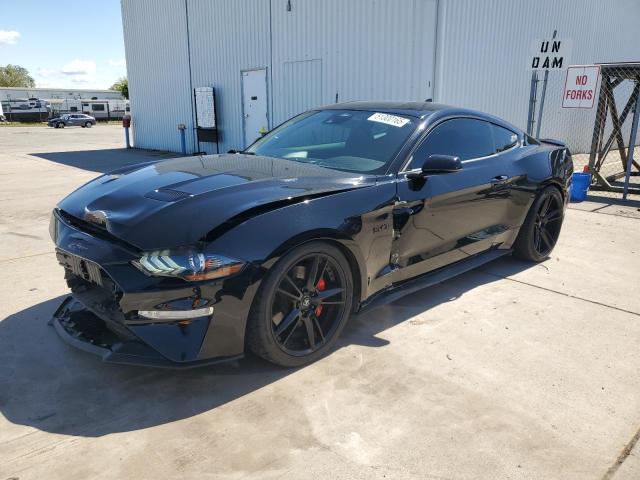 FORD MUSTANG GT