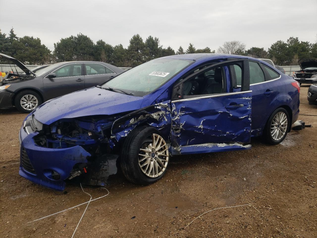 FORD FOCUS TITANIUM