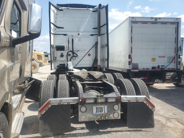 VOLVO VNL 2016 white  diesel 4V4NC9EH6GN934729 photo #4