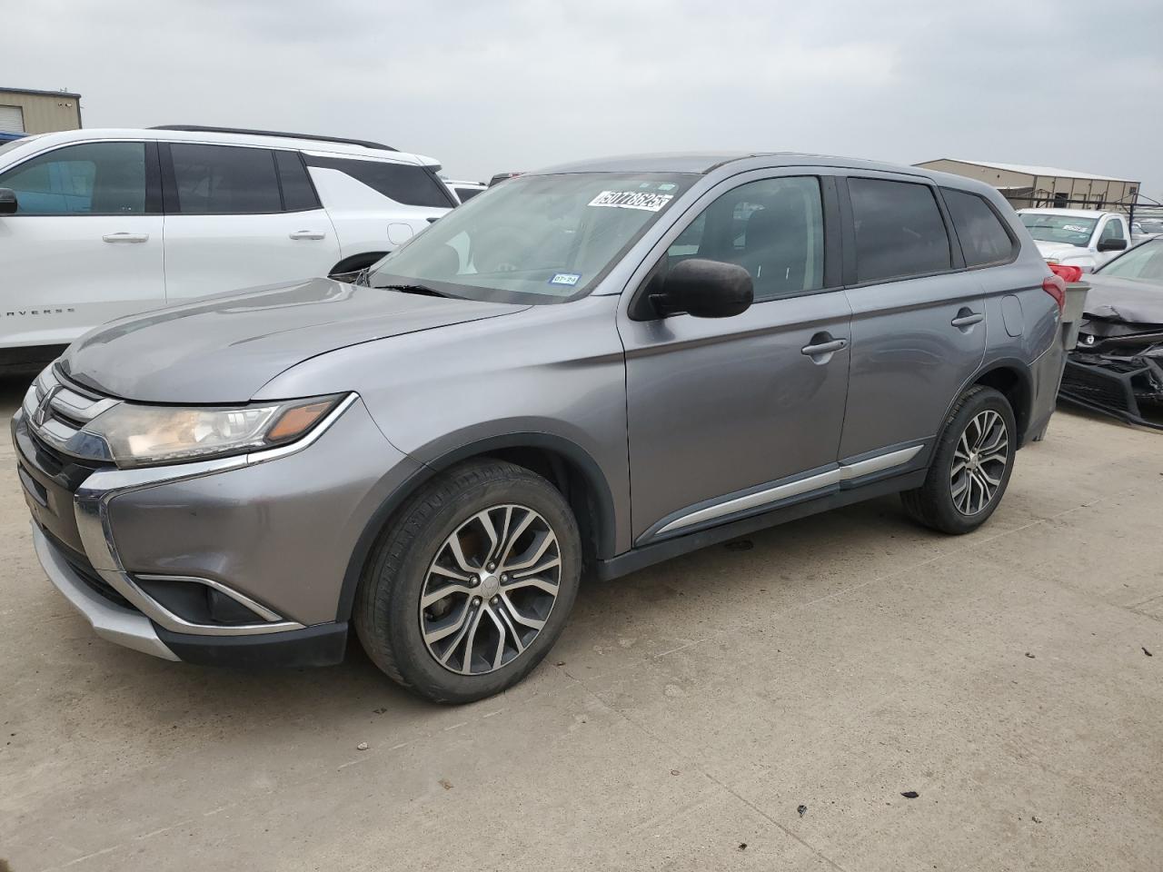 MITSUBISHI OUTLANDER ES