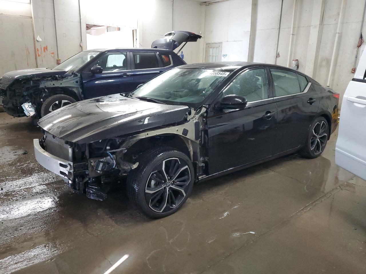 NISSAN ALTIMA SR