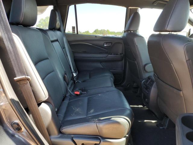 2019 HONDA PASSPORT E - 5FNYF8H02KB004625