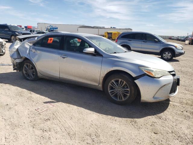 Vin: 4t1bf1fk5hu747826, lot: 53657975, toyota camry le 20174