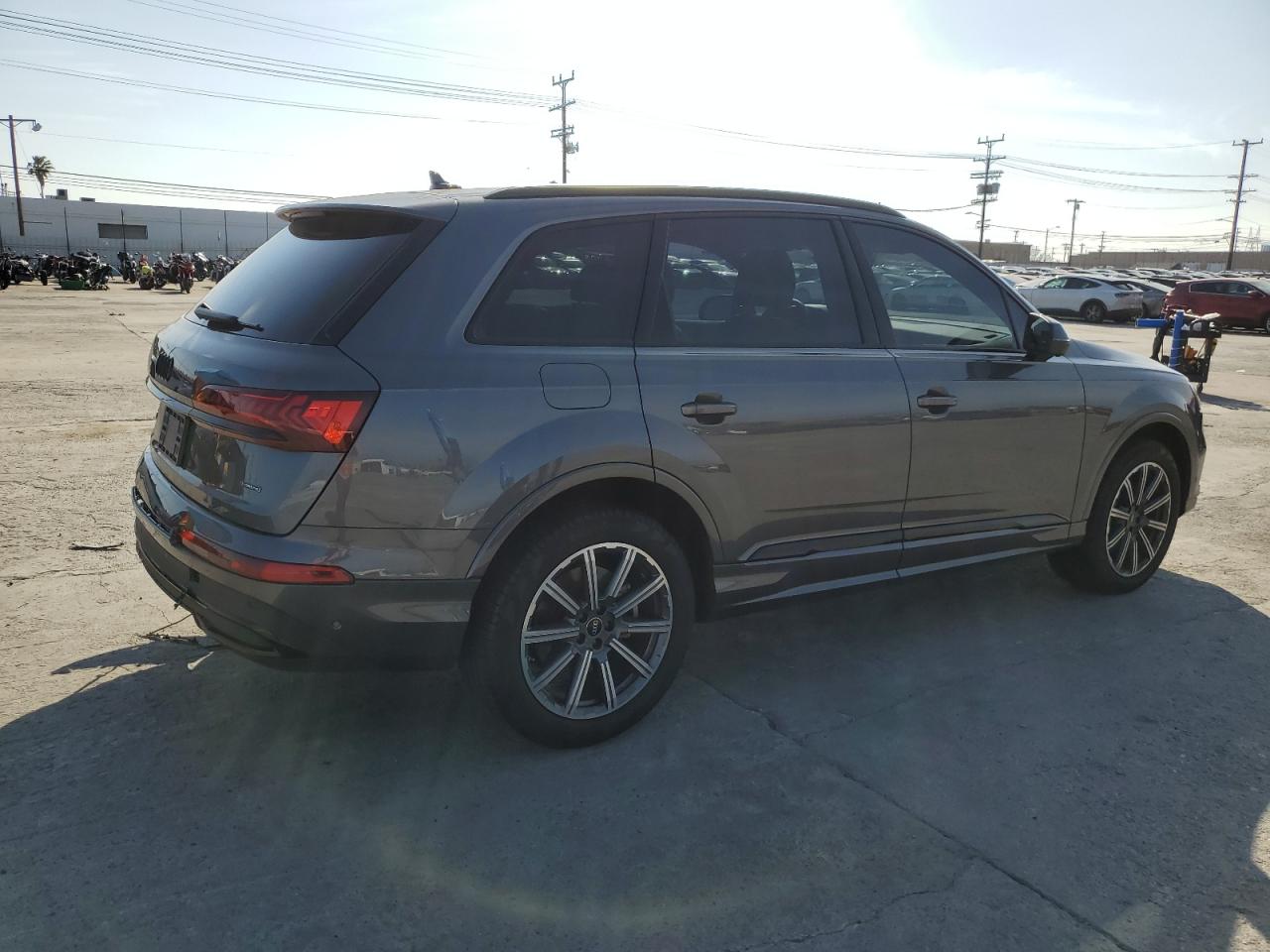 AUDI Q7 PREMIUM PLUS