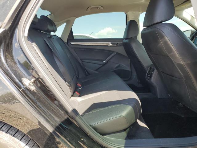 2016 VOLKSWAGEN PASSAT SE 1VWBT7A33GC021674