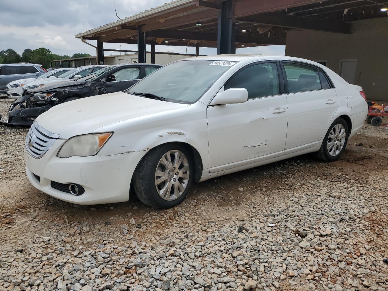 TOYOTA AVALON XL