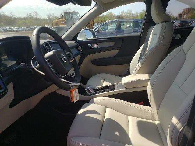 2025 VOLVO XC40 PLUS YV4L12UE6S2547385
