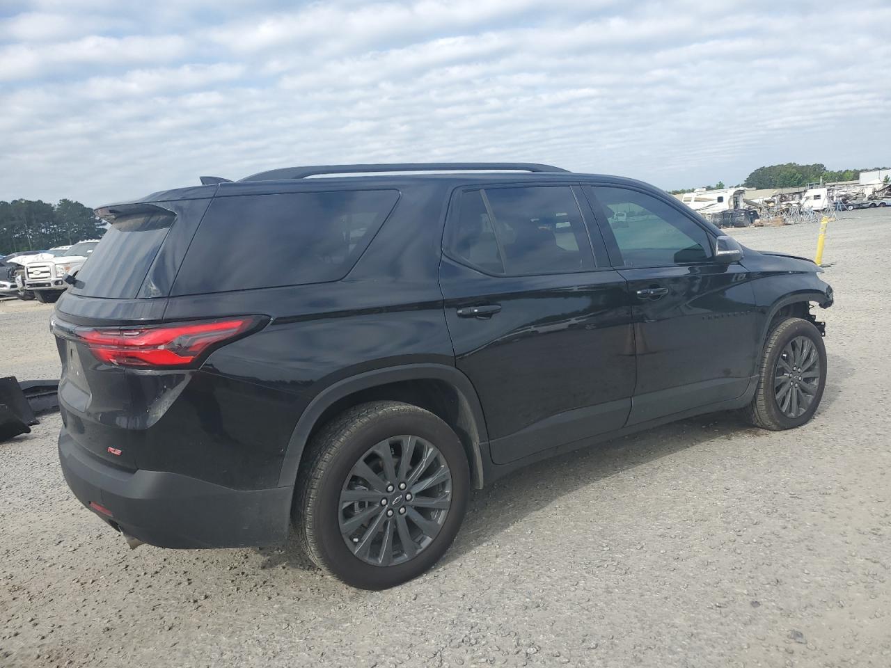 CHEVROLET TRAVERSE RS