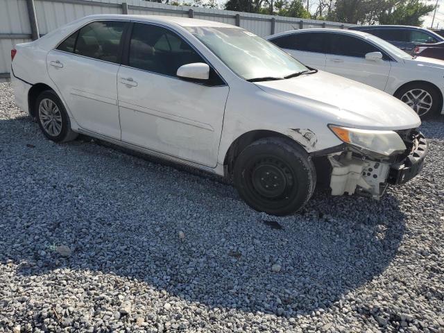 Vin: 4t1bf1fkxeu370664, lot: 53853225, toyota camry l 20144