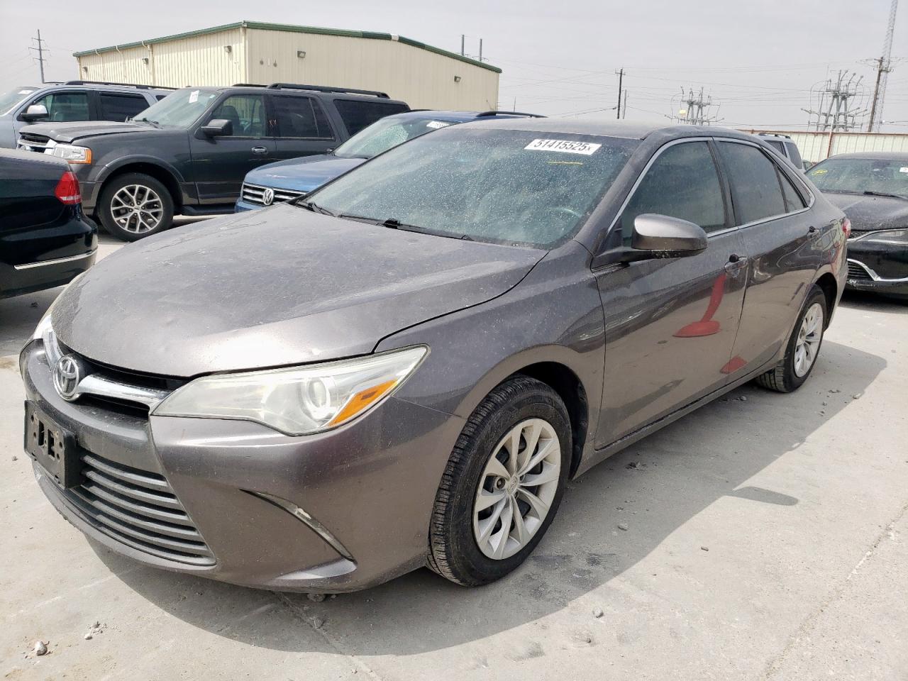 TOYOTA CAMRY LE