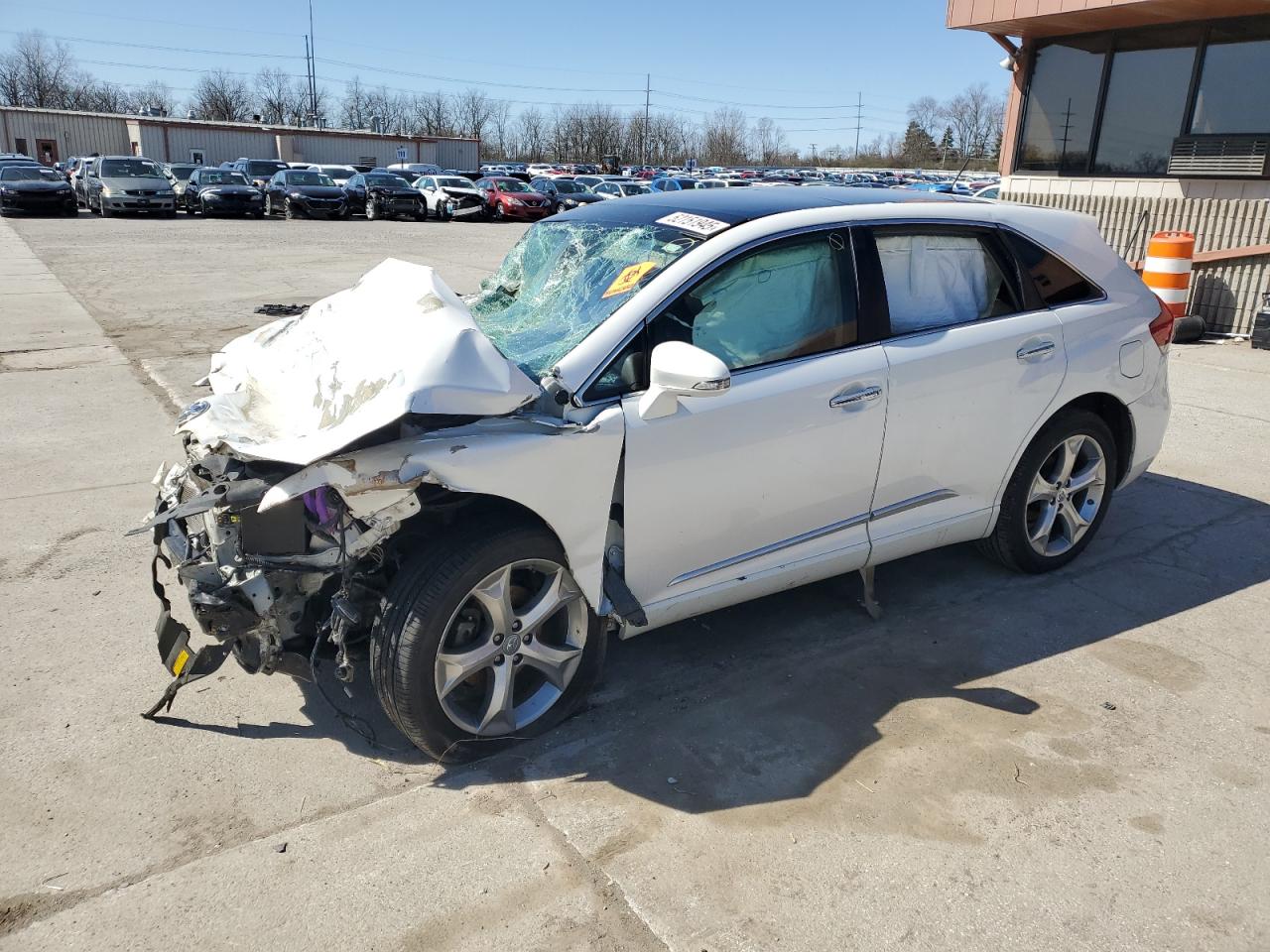 TOYOTA VENZA LE