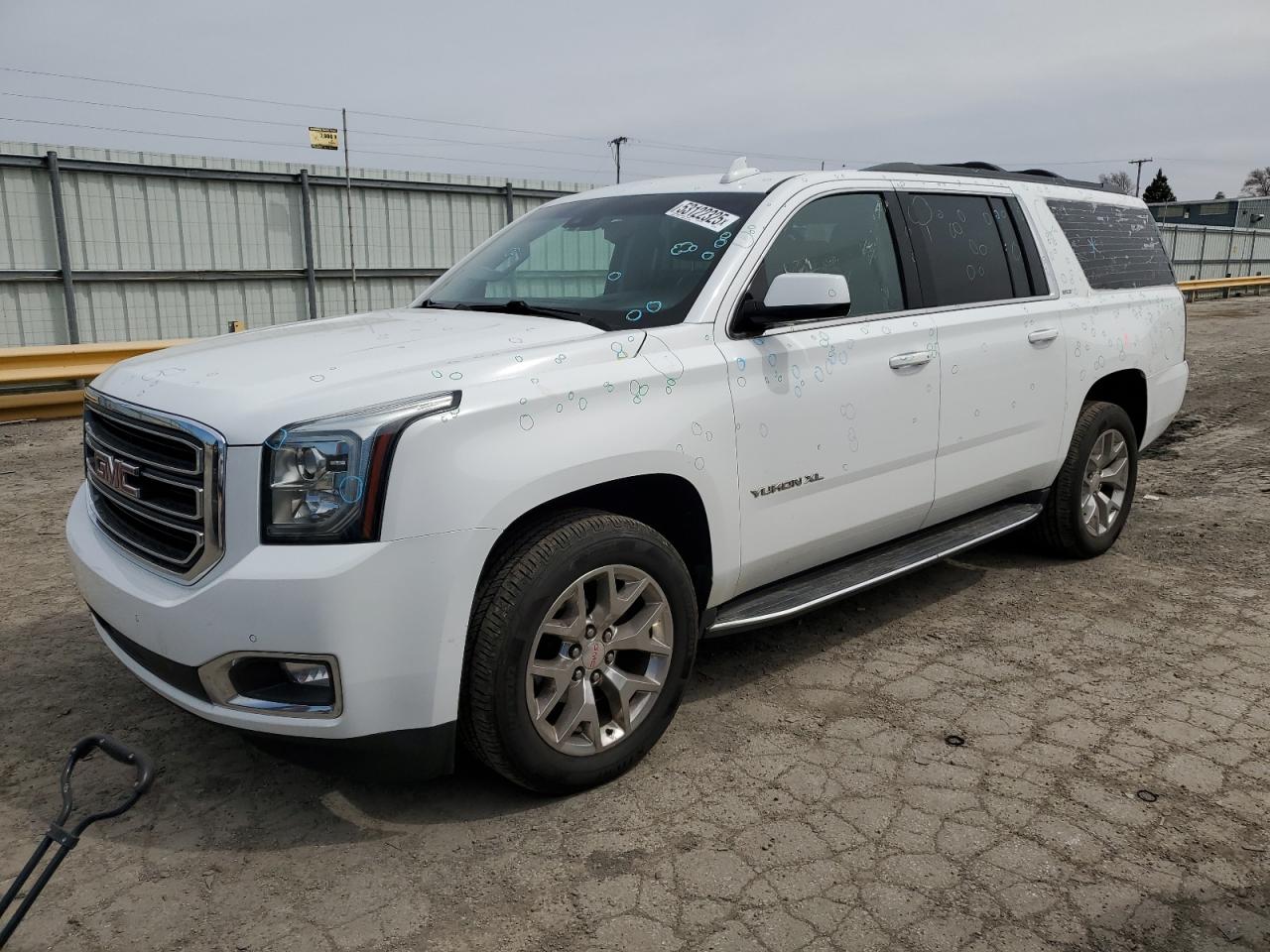 GMC YUKON K1500 SLT
