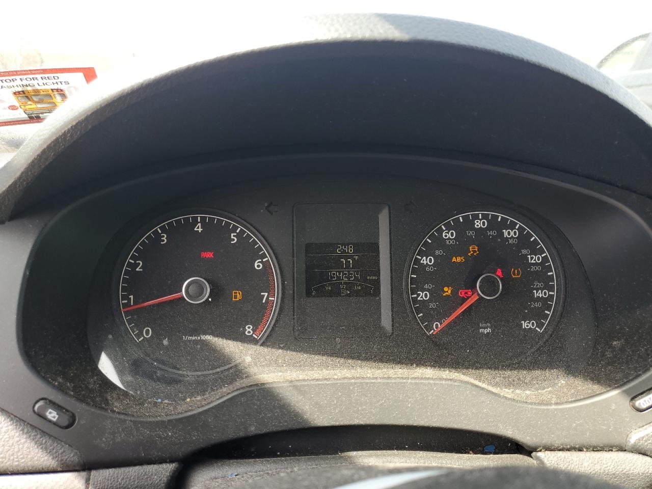 VOLKSWAGEN JETTA BASE