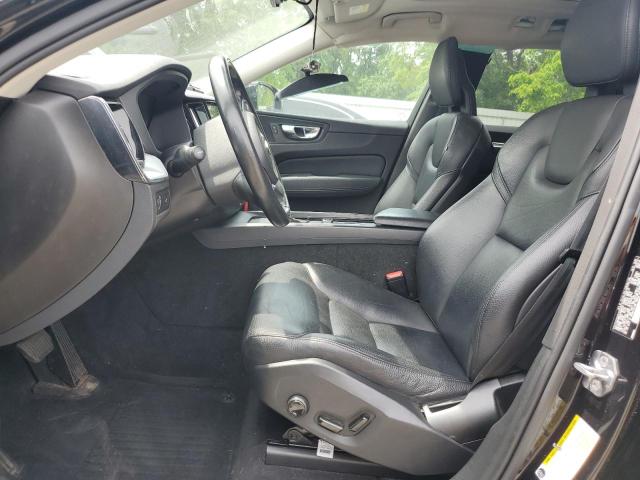 2018 VOLVO XC60 T6 MO YV4A22RK1J1029739