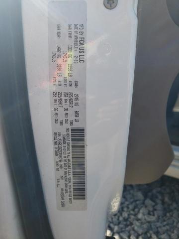 2016 CHRYSLER TOWN & COU - 2C4RC1BG9GR302790