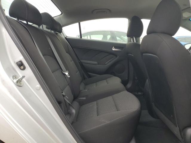 2017 KIA FORTE LX - 3KPFK4A72HE117864