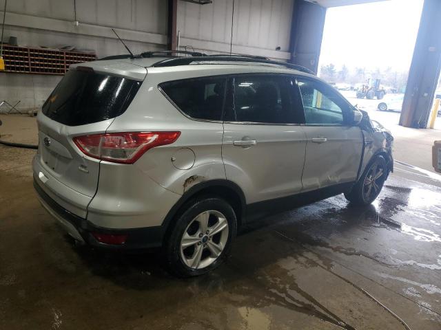 Vin: 1fmcu9gx1dua93775, lot: 49063155, ford escape se 20133