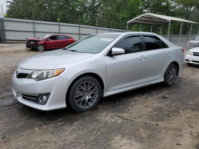 TOYOTA CAMRY BASE