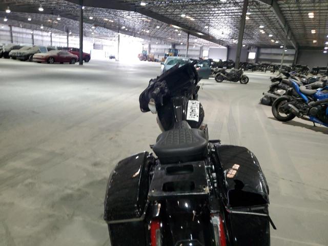 2024 HARLEY-DAVIDSON FLHX - 1HD1KB714RB620729