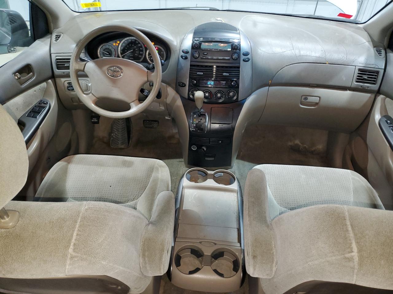 Lot #3266019536 2006 TOYOTA SIENNA CE