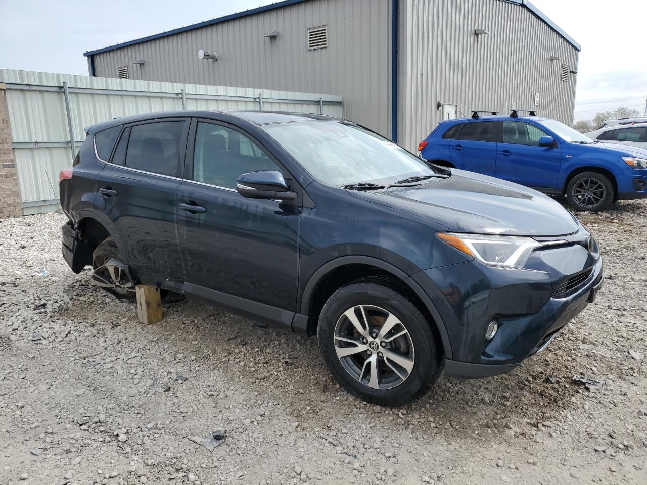 TOYOTA RAV4 ADVENTURE