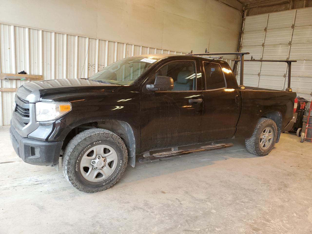 TOYOTA TUNDRA DOUBLE CAB SR