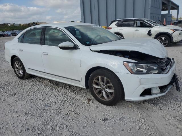 Vin: 1vwat7a32gc023900, lot: 53890795, volkswagen passat s 20164