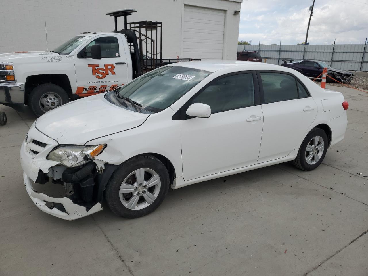 TOYOTA COROLLA BASE