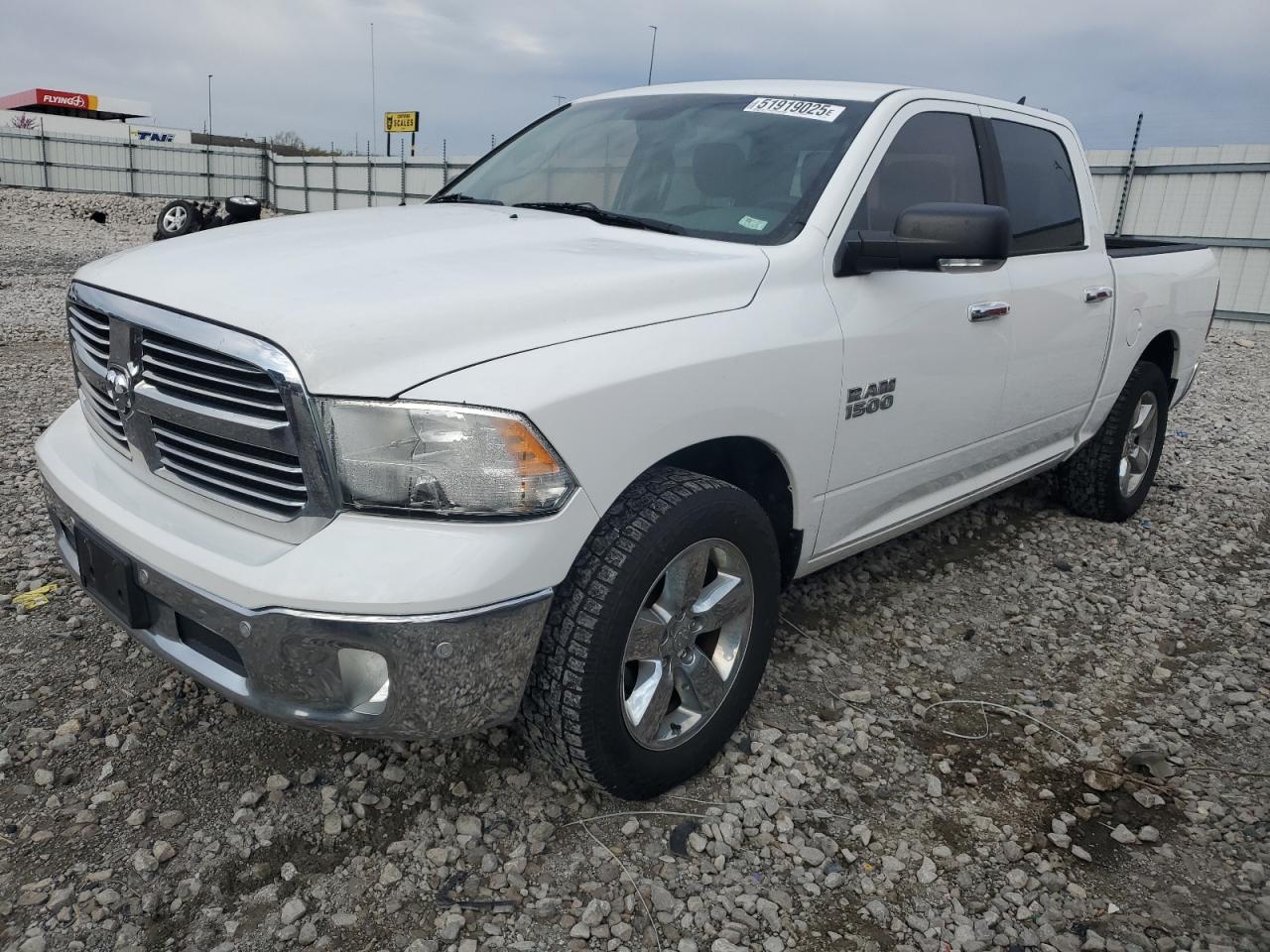 RAM 1500 SLT