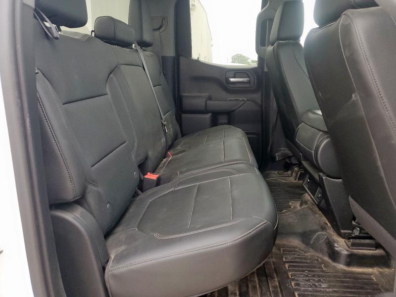 2021 CHEVROLET SILVERADO - 1GCRWAEH4MZ115681