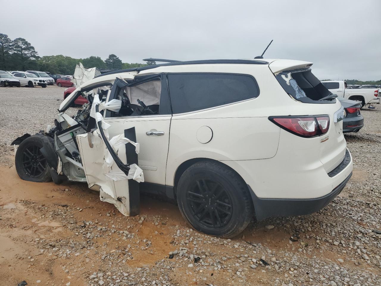 CHEVROLET TRAVERSE LT