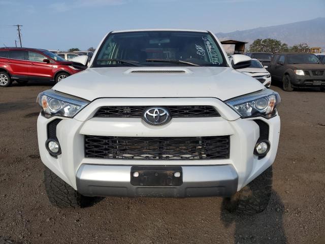 2019 TOYOTA 4RUNNER SR - JTEBU5JR2K5641935