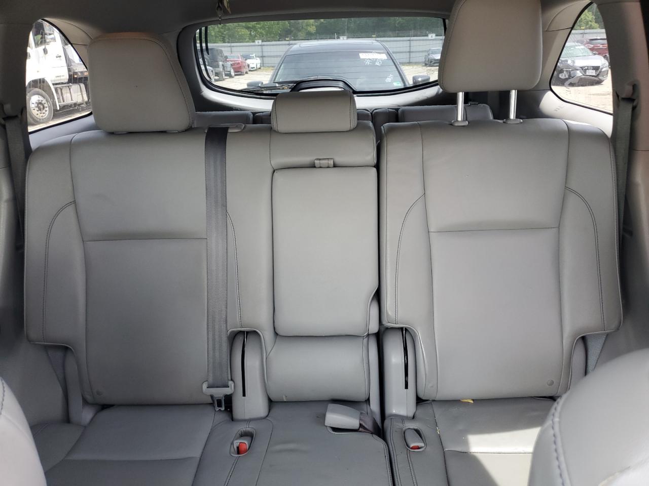 Toyota Highlander 2015