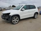 2015 VOLKSWAGEN TIGUAN S - WVGAV7AX0FW547541