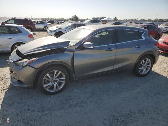 INFINITI QX30 BASE
