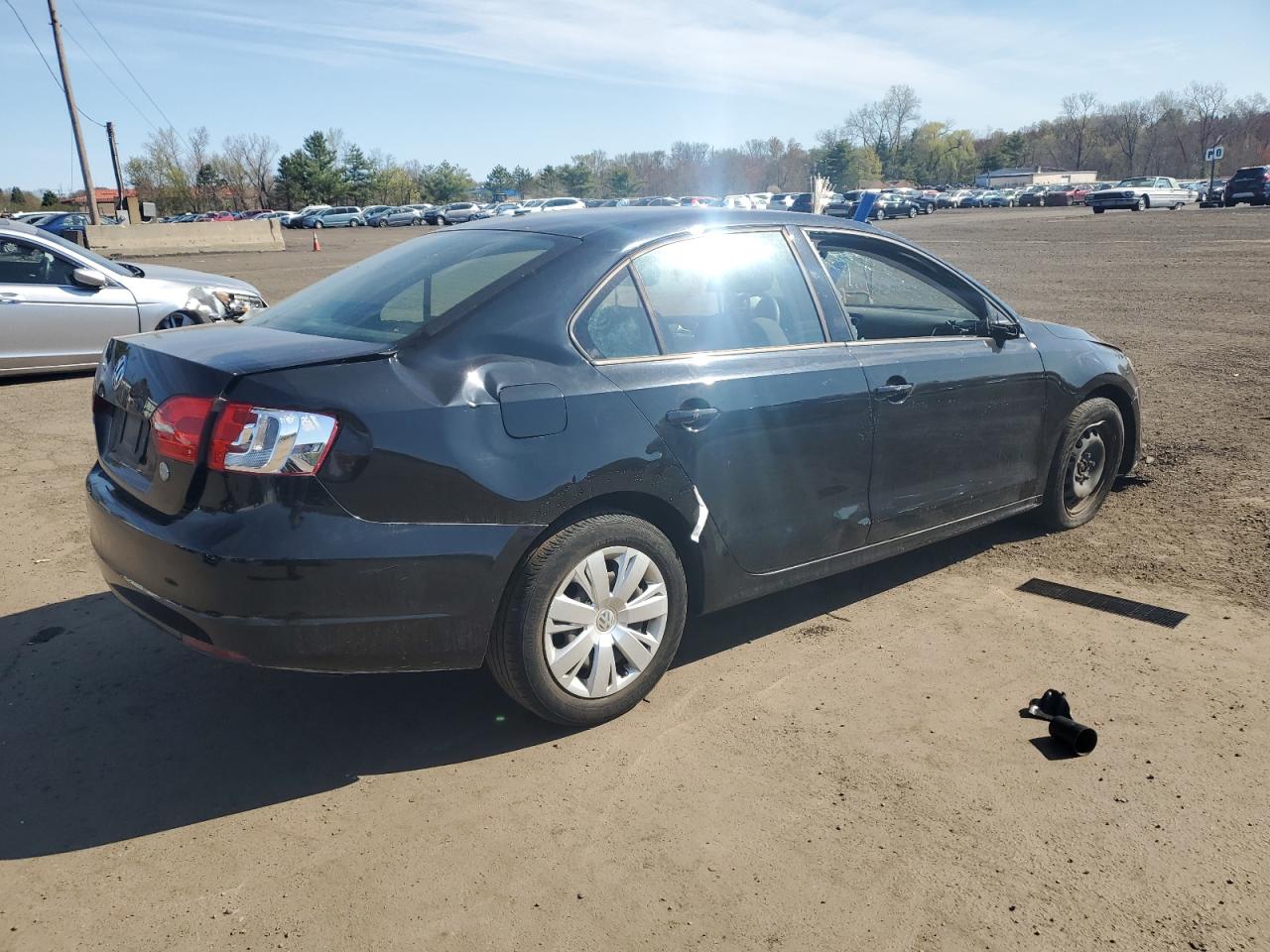 VOLKSWAGEN JETTA BASE