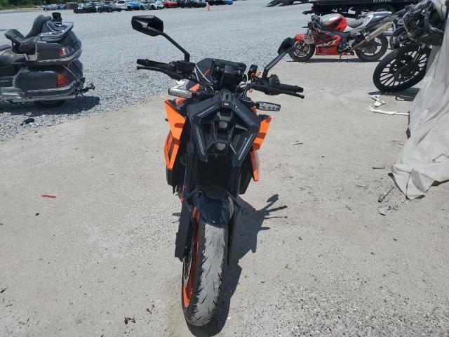 2024 KTM 990 DUKE VBKTV9401RM994952