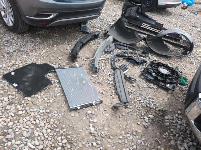 2021 BUICK ENVISION P LRBAZLR42MD098303