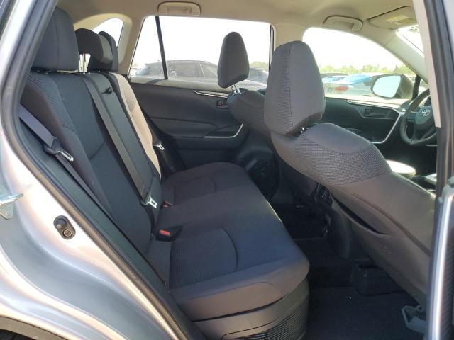 2019 TOYOTA RAV4 LE - JTMLWRFV0KD005214