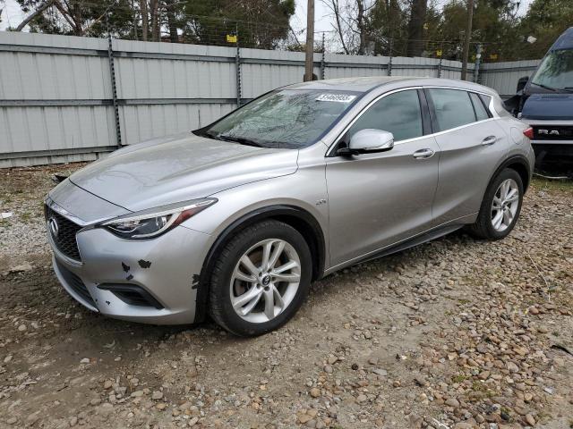 INFINITI QX30 BASE